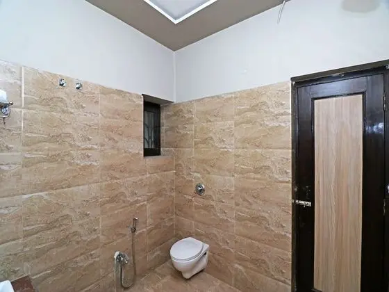 Basic Tek Büyük Yataklı Oda