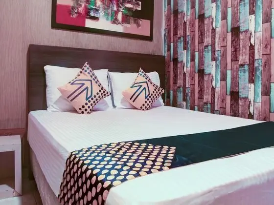 Basic Tek Büyük Yataklı Oda