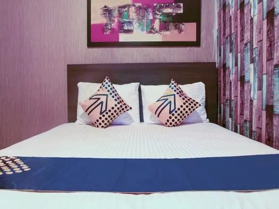 Basic Tek Büyük Yataklı Oda