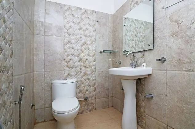 Standard Tek Büyük Yataklı Oda