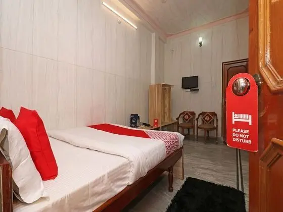 Tek Büyük Yataklı Oda, 1 Çift Kişilik Yatak