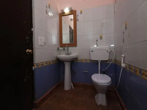 Tek Büyük Yataklı Oda, 1 Çift Kişilik Yatak