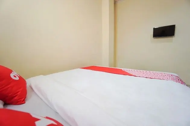 Basic Tek Büyük Yataklı Oda