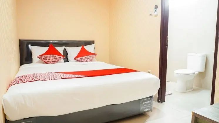 Standard Tek Büyük Yataklı Oda