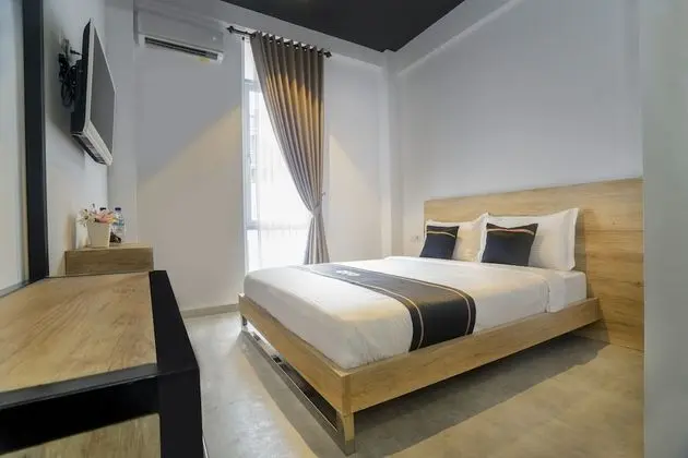 Deluxe Tek Büyük Yataklı Oda