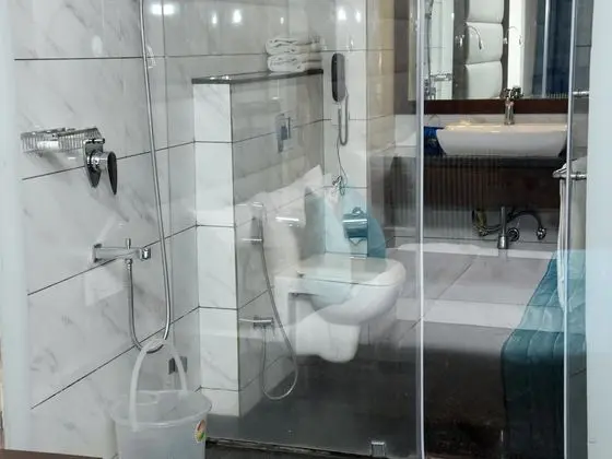 Standard Tek Büyük veya İki Ayrı Yataklı Oda, 1 Çift Kişilik Yatak, Özel Banyo