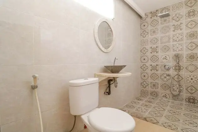 Standard Tek Büyük Yataklı Oda