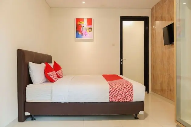 Standard Tek Büyük Yataklı Oda