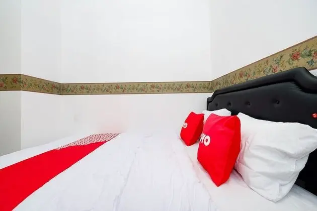 Basic Tek Büyük Yataklı Oda