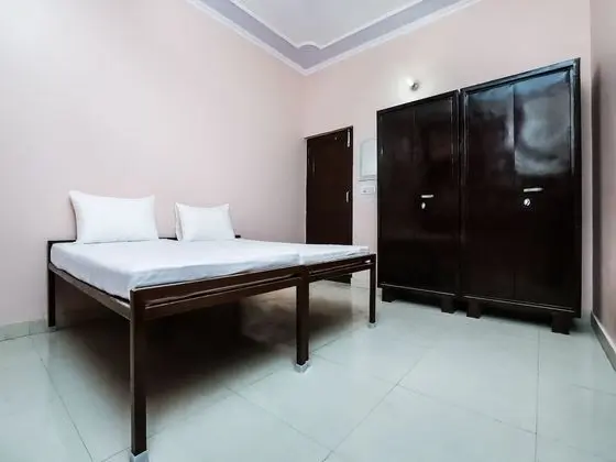 Tek Büyük veya İki Ayrı Yataklı Oda