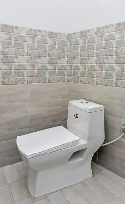 Tek Kişilik Oda, 1 Büyük (Queen) Boy Yatak