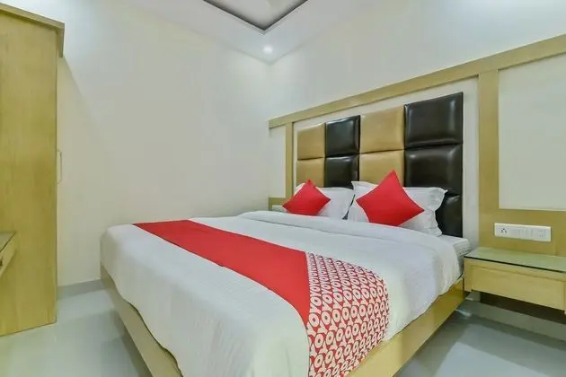 Basic Tek Büyük Yataklı Oda