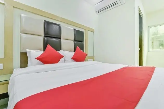 Basic Tek Büyük Yataklı Oda