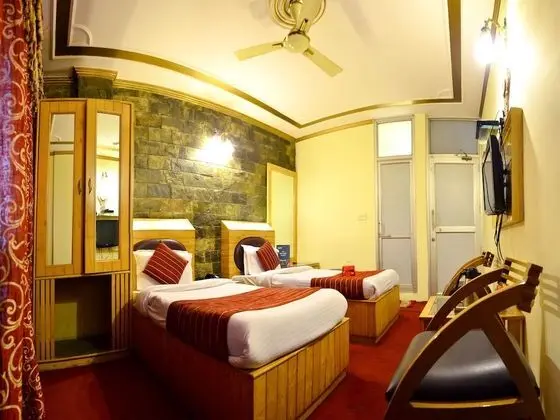 Tek Büyük veya İki Ayrı Yataklı Oda