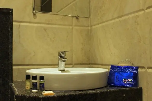 Standard Tek Büyük veya İki Ayrı Yataklı Oda, 1 Çift Kişilik Yatak, Özel Banyo