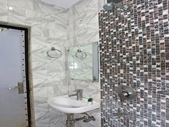 Standard Tek Büyük veya İki Ayrı Yataklı Oda, 1 Yatak Odası, Özel Banyo