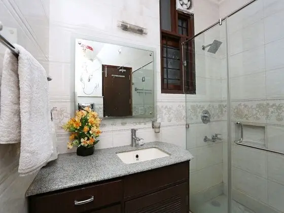 Tek Büyük veya İki Ayrı Yataklı Oda