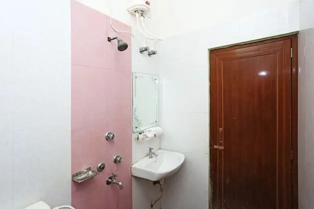 Standard Tek Büyük veya İki Ayrı Yataklı Oda, 1 Çift Kişilik Yatak, Özel Banyo