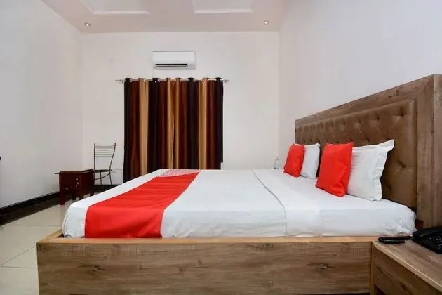 Deluxe Tek Büyük veya İki Ayrı Yataklı Oda