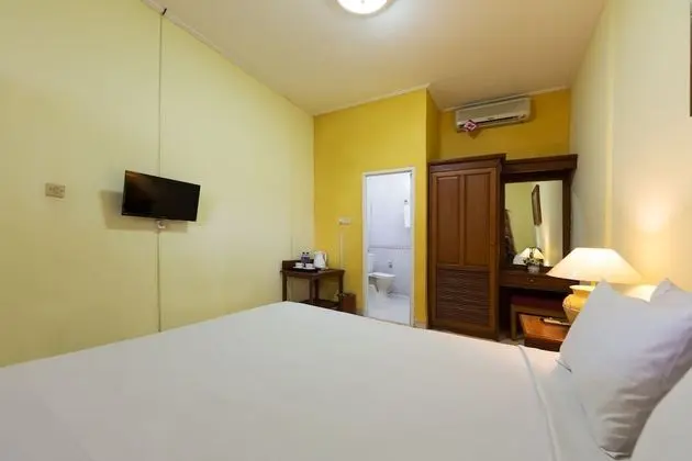 Standard Tek Büyük Yataklı Oda