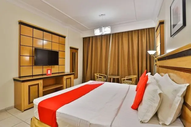 Three Bedroom Deluxe Apartment