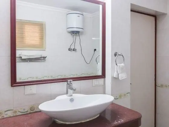 Standard Tek Büyük veya İki Ayrı Yataklı Oda, 1 Çift Kişilik Yatak