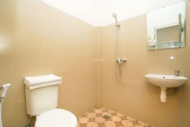 Standard Tek Büyük Yataklı Oda