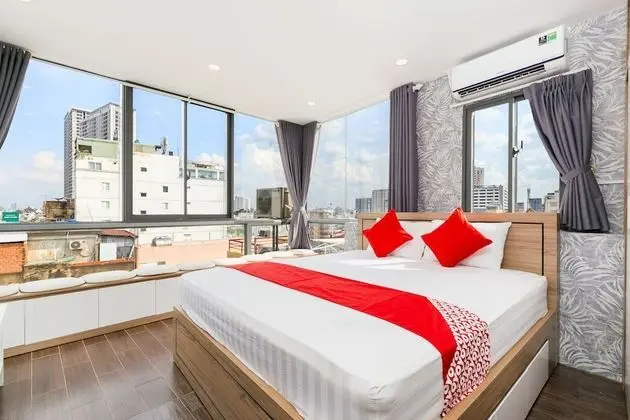 Deluxe Tek Büyük Yataklı Oda