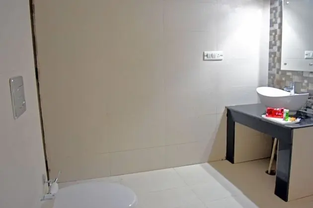 Deluxe Oda, 1 En Büyük (King) Boy Yatak, Özel Banyo