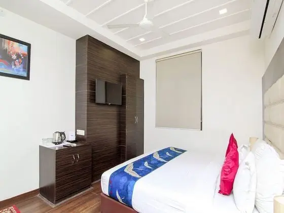 Tek Büyük Yataklı Oda