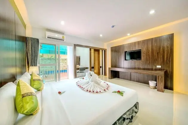 Deluxe Tek Büyük Yataklı Oda