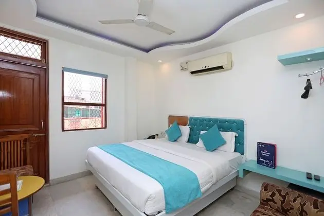 Tek Büyük Yataklı Oda