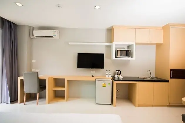 Deluxe Tek Büyük Yataklı Oda, Havuz Kullanımı