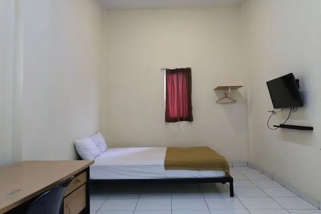 Standard Tek Büyük Yataklı Oda