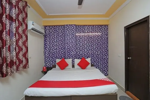 Basic Tek Büyük Yataklı Oda