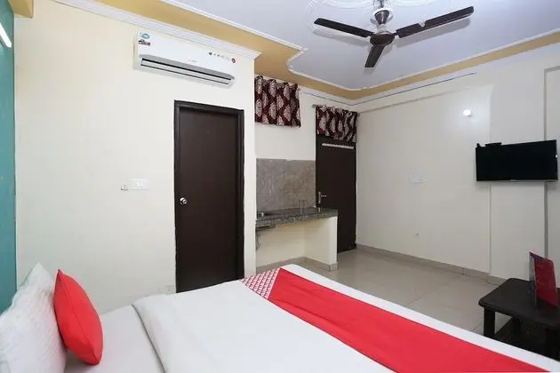 Standard Tek Büyük Yataklı Oda