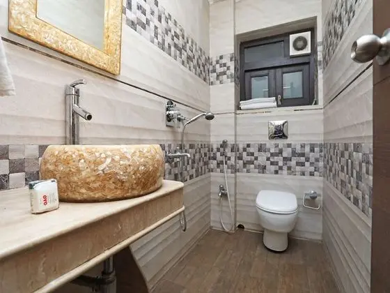 Süit, 1 Büyük (Queen) Boy Yatak