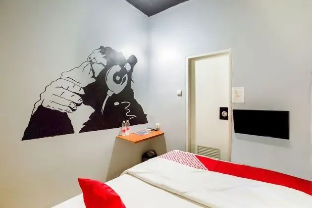 Standard Tek Büyük Yataklı Oda