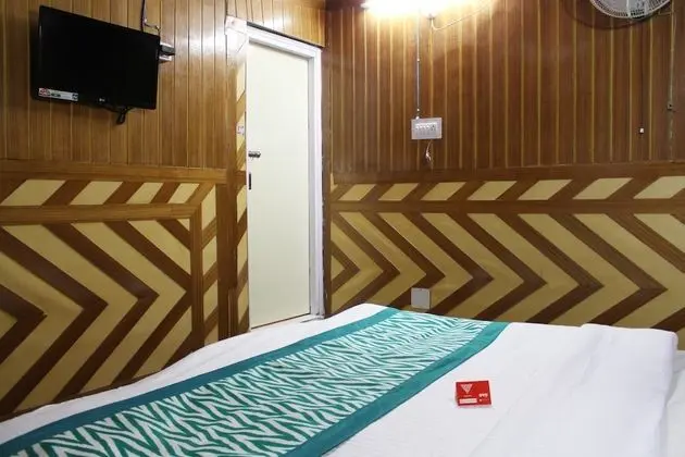 Standard Tek Büyük veya İki Ayrı Yataklı Oda, 1 Tek Kişilik Yatak, Sigara İçilmez