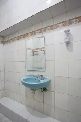 Standard Tek Büyük Yataklı Oda