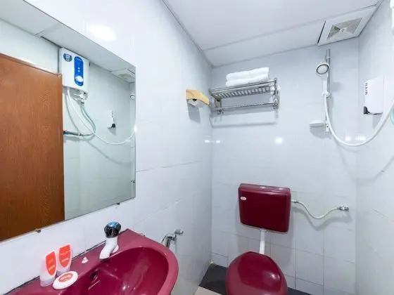 Standard Tek Büyük Yataklı Oda