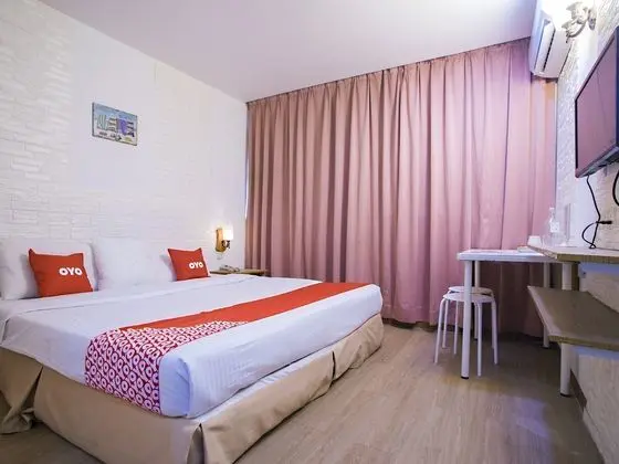 Oda Deluxe King Bed