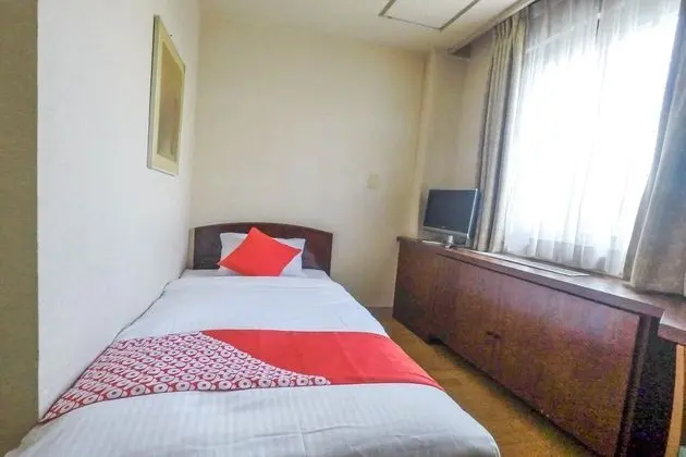 Tek Kişilik Oda, Sigara İçilmez