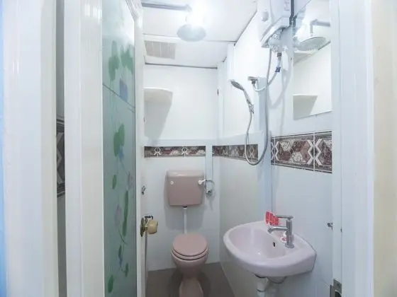 Family Tek Büyük Yataklı Oda