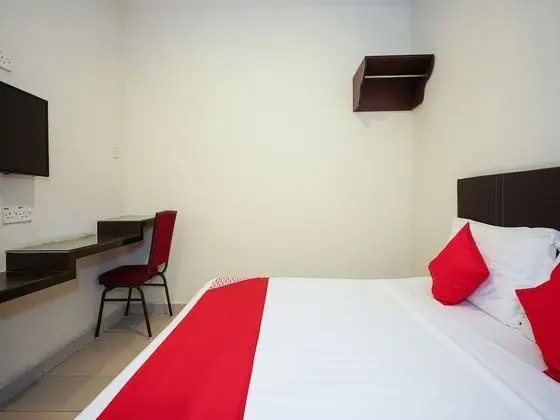 Standard Tek Büyük Yataklı Oda