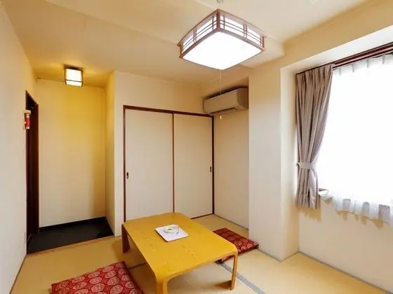 Traditional İki Ayrı Yataklı Oda, Ortak Banyo (Japanese Style)