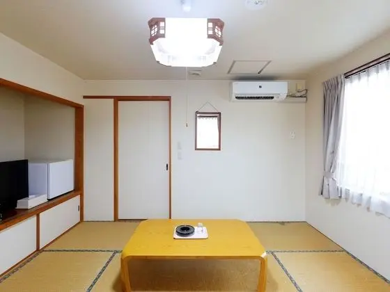 Traditional Üç Kişilik Oda (Japanese Style)