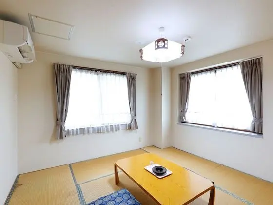 Traditional Üç Kişilik Oda (Japanese Style)