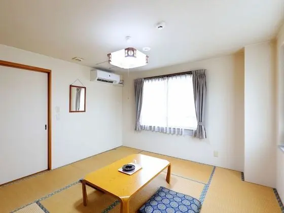 Traditional Üç Kişilik Oda (Japanese Style)