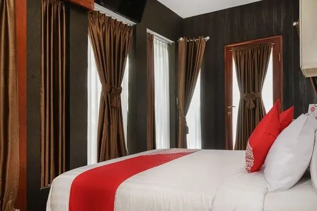 Deluxe Tek Büyük Yataklı Oda, 1 Çift Kişilik Yatak, Sigara İçilmez